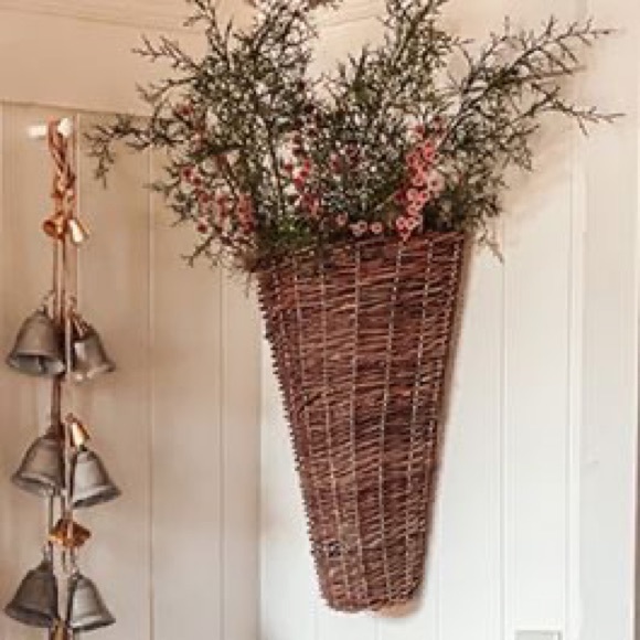 Handmade Magnolia Farms (Market) Farmhouse Hanging Willow Door Baskets - Picture 2 of 14